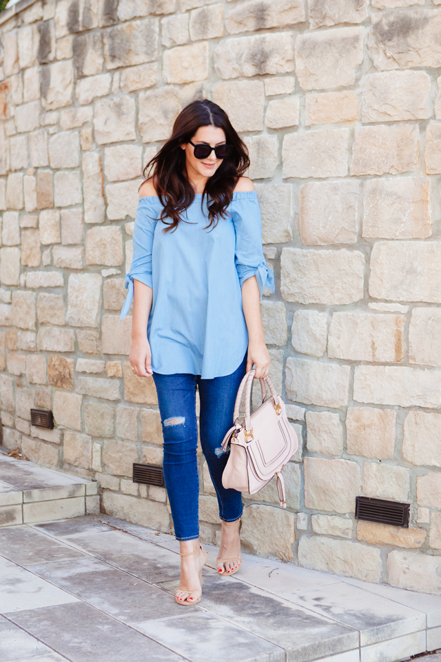 Kendi Everyday in Chambray Sleeveless Tunic and Ripped Skinny Jeans