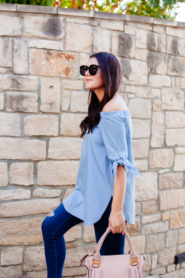 Kendi Everyday in Chambray Sleeveless Tunic and Ripped Skinny Jeans