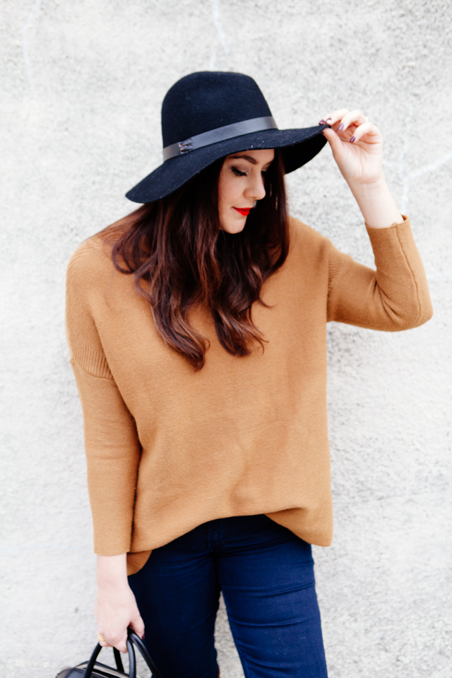 kendi-everyday-chicwish-tan-sweater-13