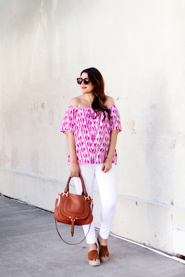 Ikat top with white jeans. Maternity summer style. 