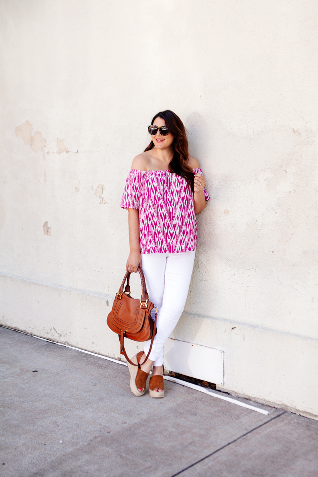Ikat top with white jeans. Maternity summer style. 