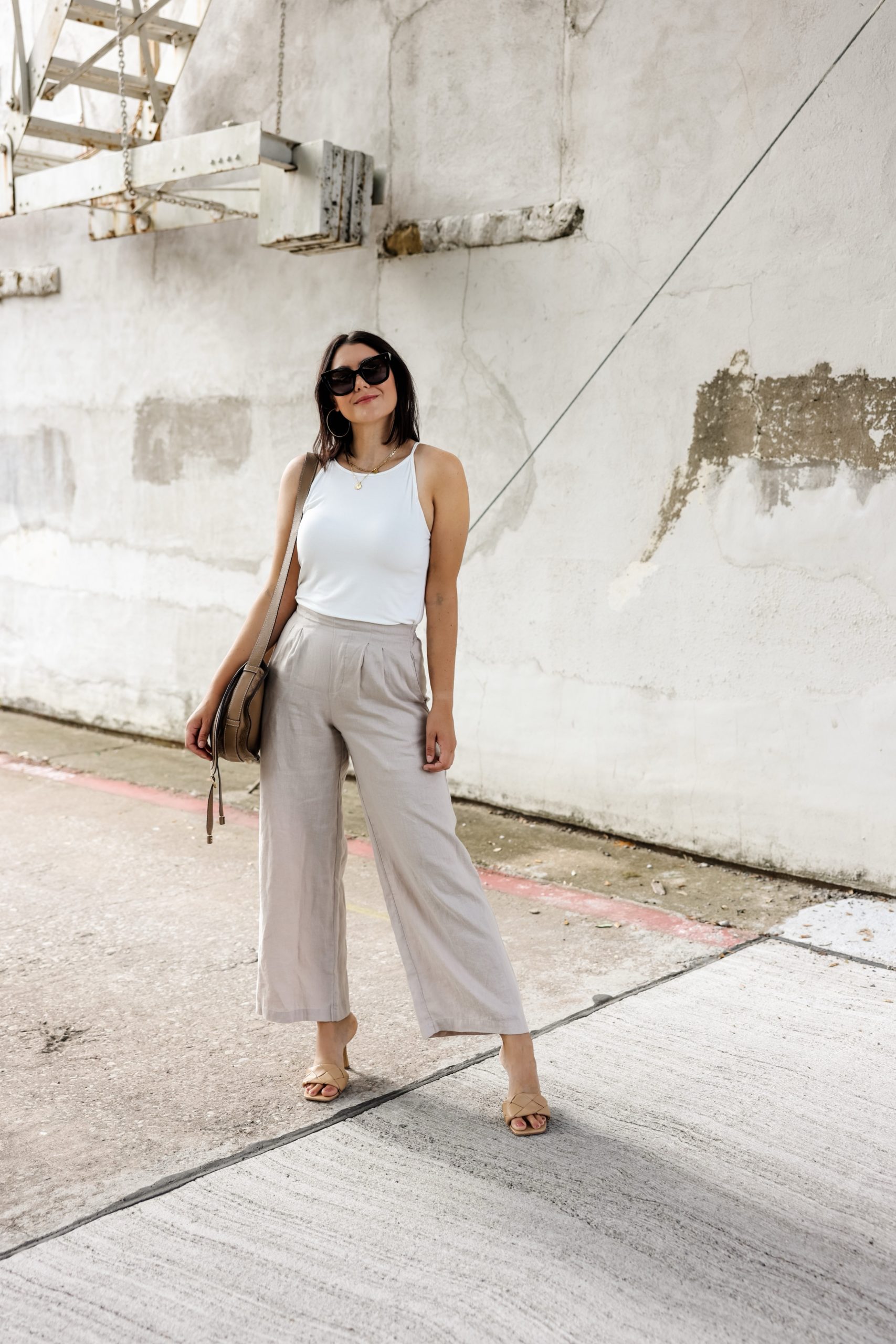 Skyscraper Sweetie Navy Blue Linen Pants  Navy blue linen pants, Blue linen  pants, Linen pants outfit