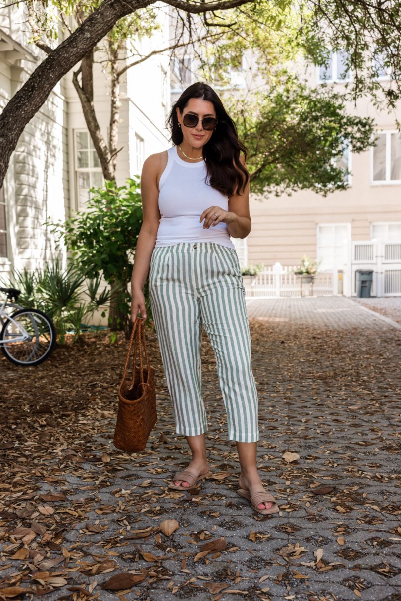 15 Impeccable Outfits To Wear With Striped Pants